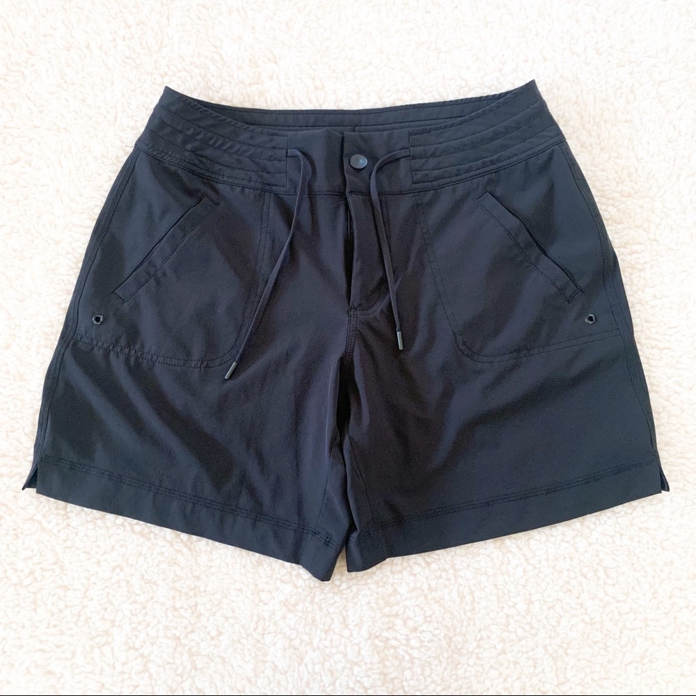 Athletic Works Size 8-10 black shorts